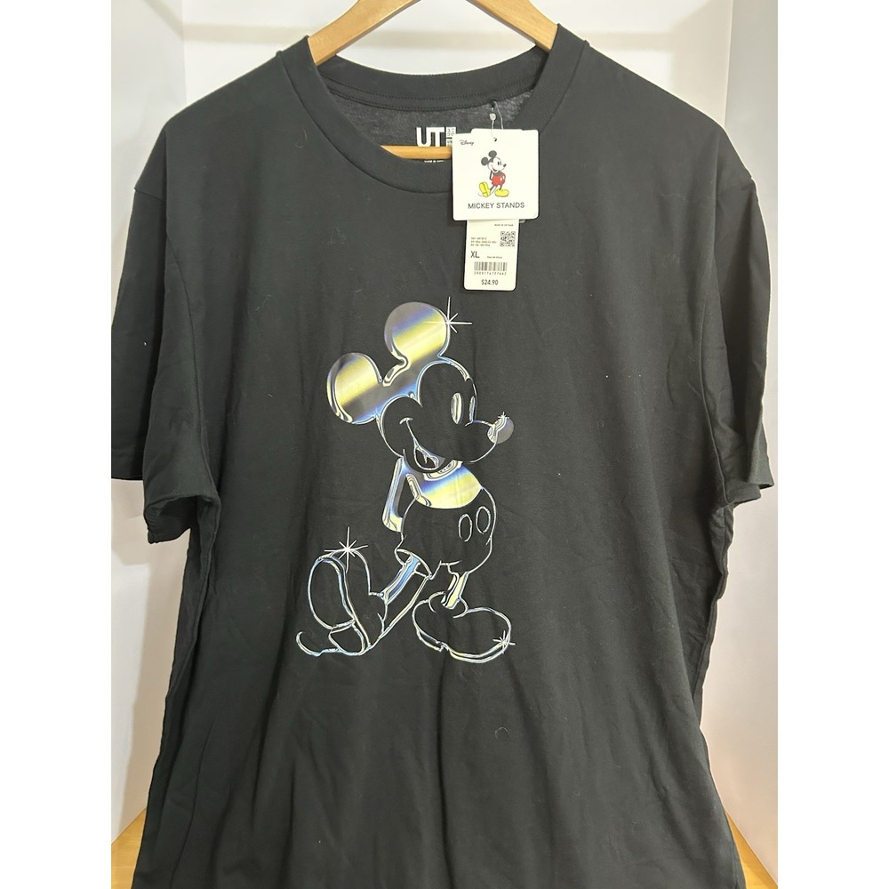 NWT Disney T-shirt XL With Holographic Mickey‎ Print